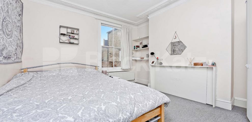 			UNDER OFFER , 4 Bedroom, 1 bath, 1 reception House			 Hazelborne Road , Clapham South